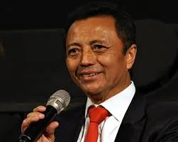 General Richard Ravalomanana, a prominent political figure in Madagascar, known for his military background and distinctive leadership style